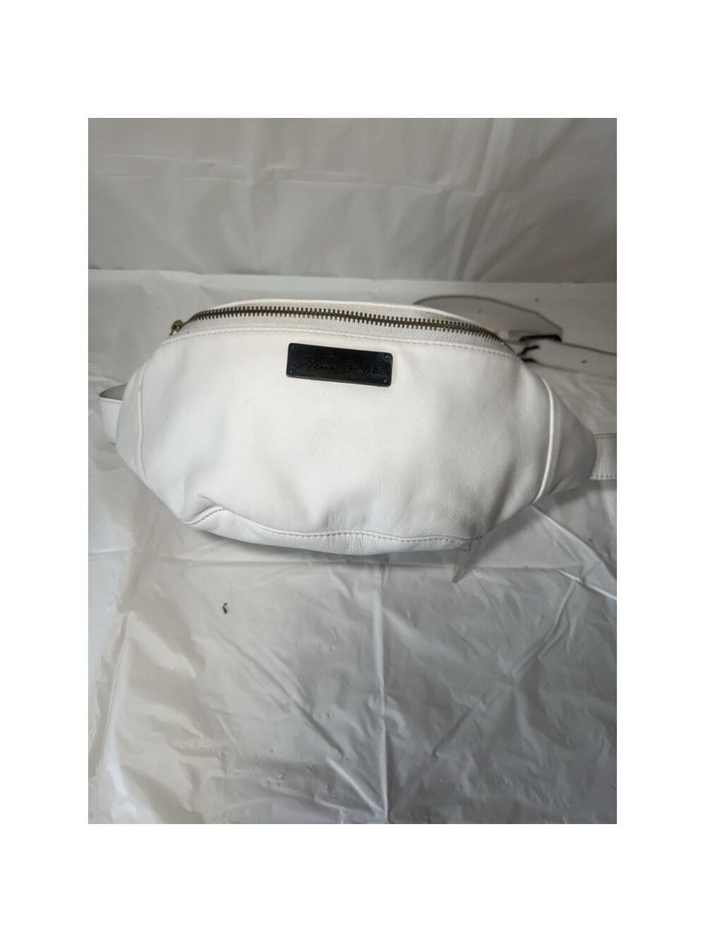Nena & Co white Full Grain Leather Manny Fancy Pack hip/shoulder Bag